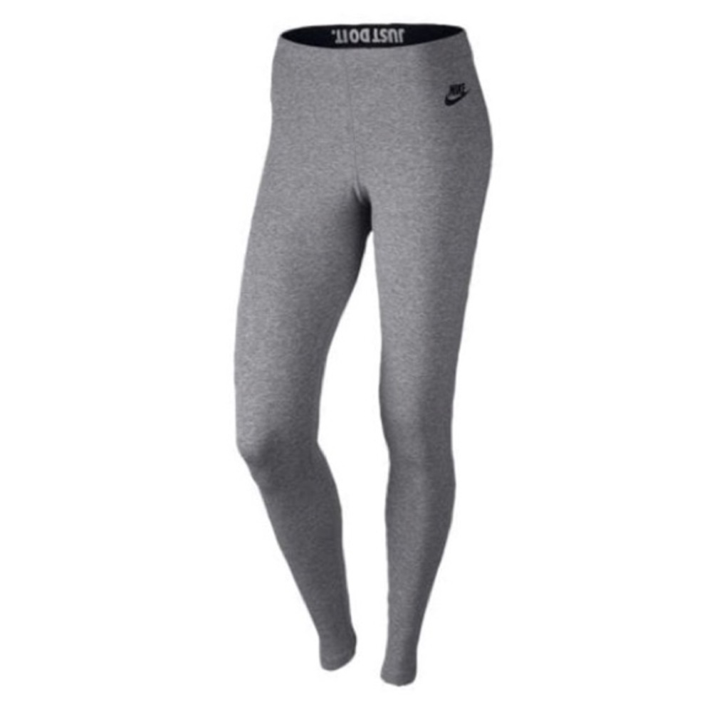 Gray Nike leggings ✔️